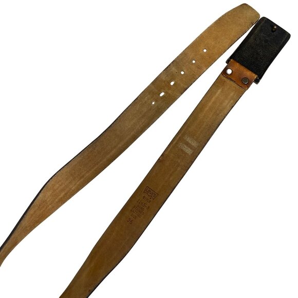 Vintage 70s Levis Leather Belt Mens 36 Stamped Logo Buckle Hand Stained 1265-3 - Picture 10 of 12